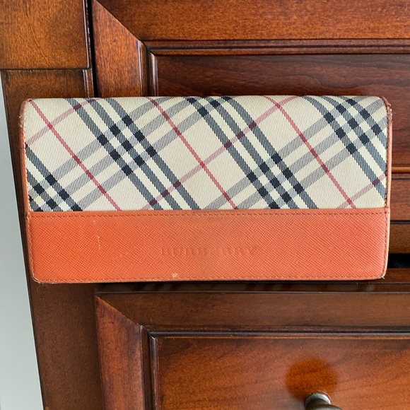 BURBERRY kiss-lock long wallet - Picture 15 of 15